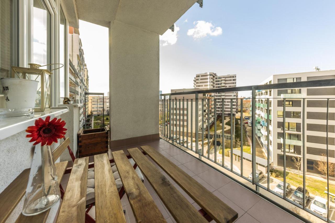 Apartman V Aleji 브라티슬라바 외부 사진